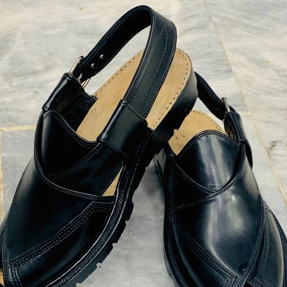 Traditional Black Peshawari Chappal, Handcrafted Leather Chappal, Black Sandals main image 5